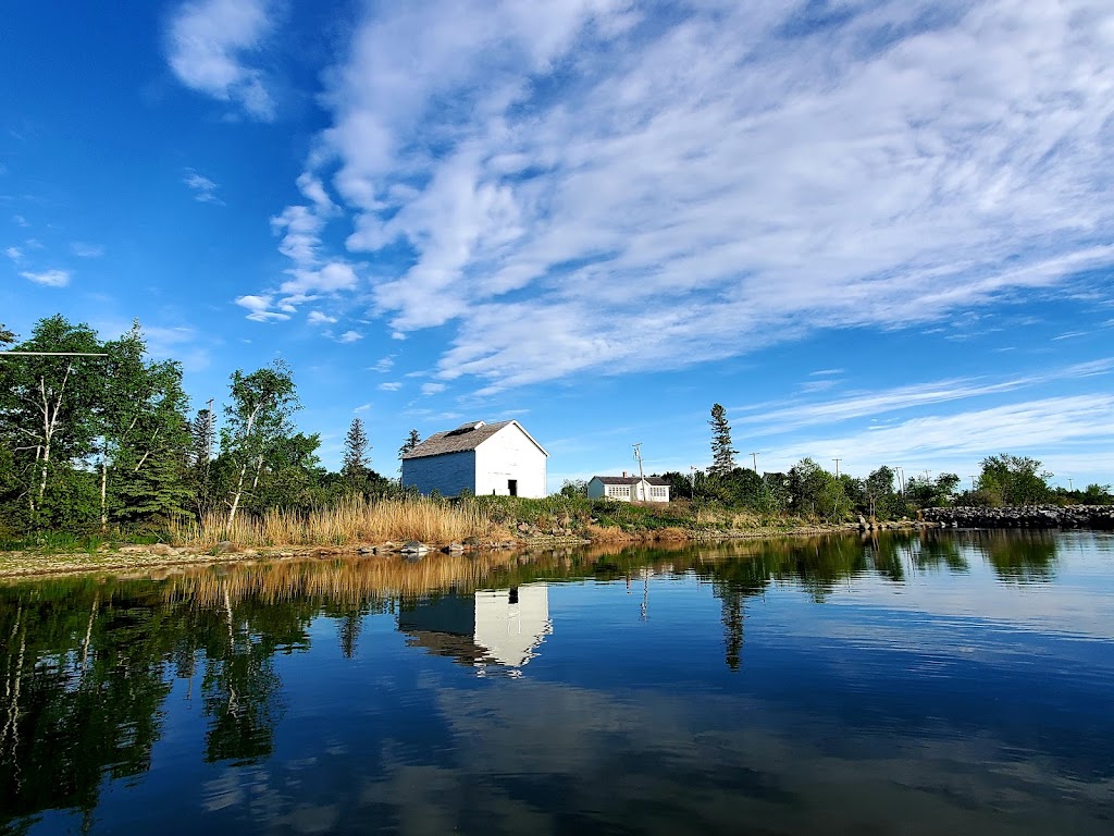 Hecla Fish Station | Manitoba R0C 2R0, Canada | Phone: (204) 378-2261