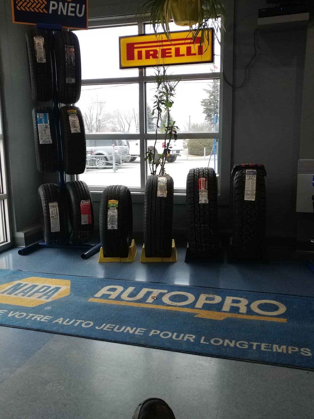 NAPA AUTOPRO - Atelier Gagnon et Fils Inc. | 1001 Boulevard de lAnge Gardien N, LAssomption, QC J5W 1N7, Canada | Phone: (450) 589-5011