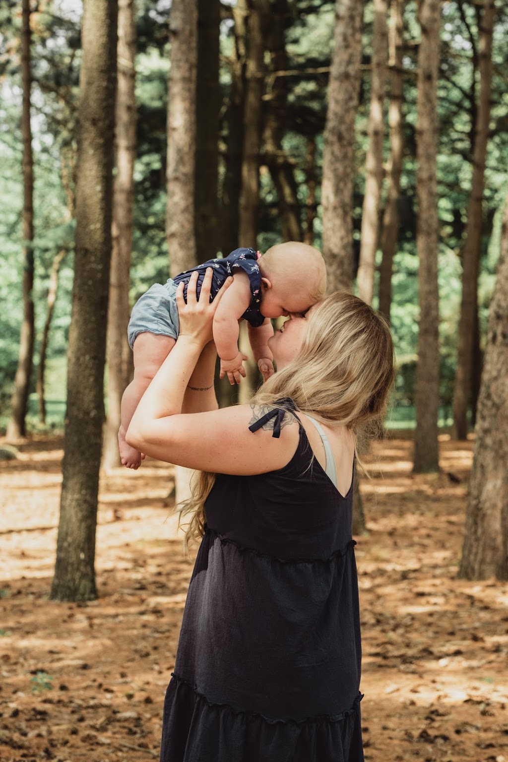 Léonie Laperrière Photographe & Vidéaste | 915 Rue Toussaint-Bénard, Boucherville, QC J4B 4G3, Canada | Phone: (514) 434-5207