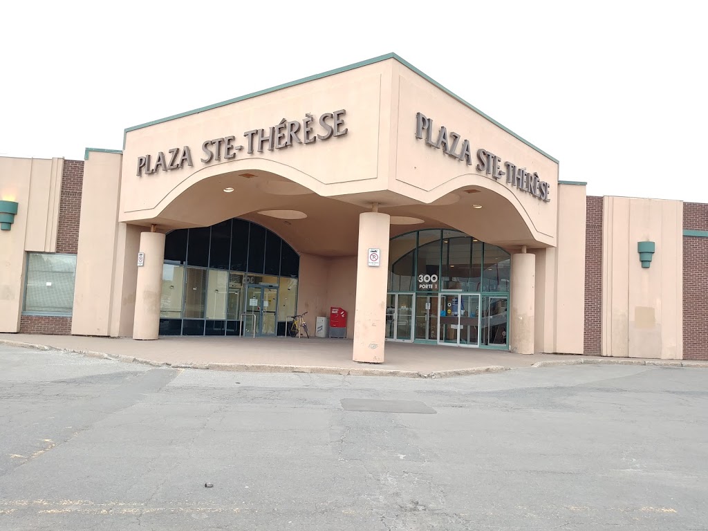 Plaza Sainte-Thérèse | 300 Rue Sicard, Sainte-Thérèse, QC J7E 3X4, Canada | Phone: (450) 661-0244