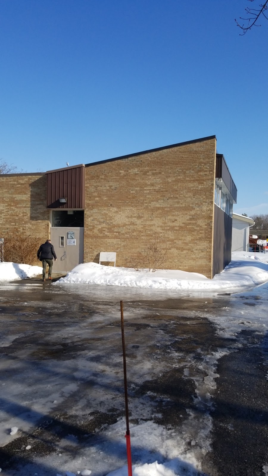 Église Charles-de-Foucauld | 14 Boul de la Bourbonne, Lorraine, QC J6Z 3X4, Canada | Phone: (450) 621-5521 ext. 231