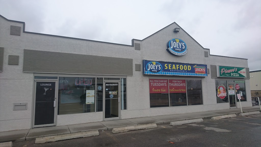 Joeys Seafood Restaurants High River | 1103 18 St SE, High River, AB T1V 2A9, Canada | Phone: (403) 601-2929