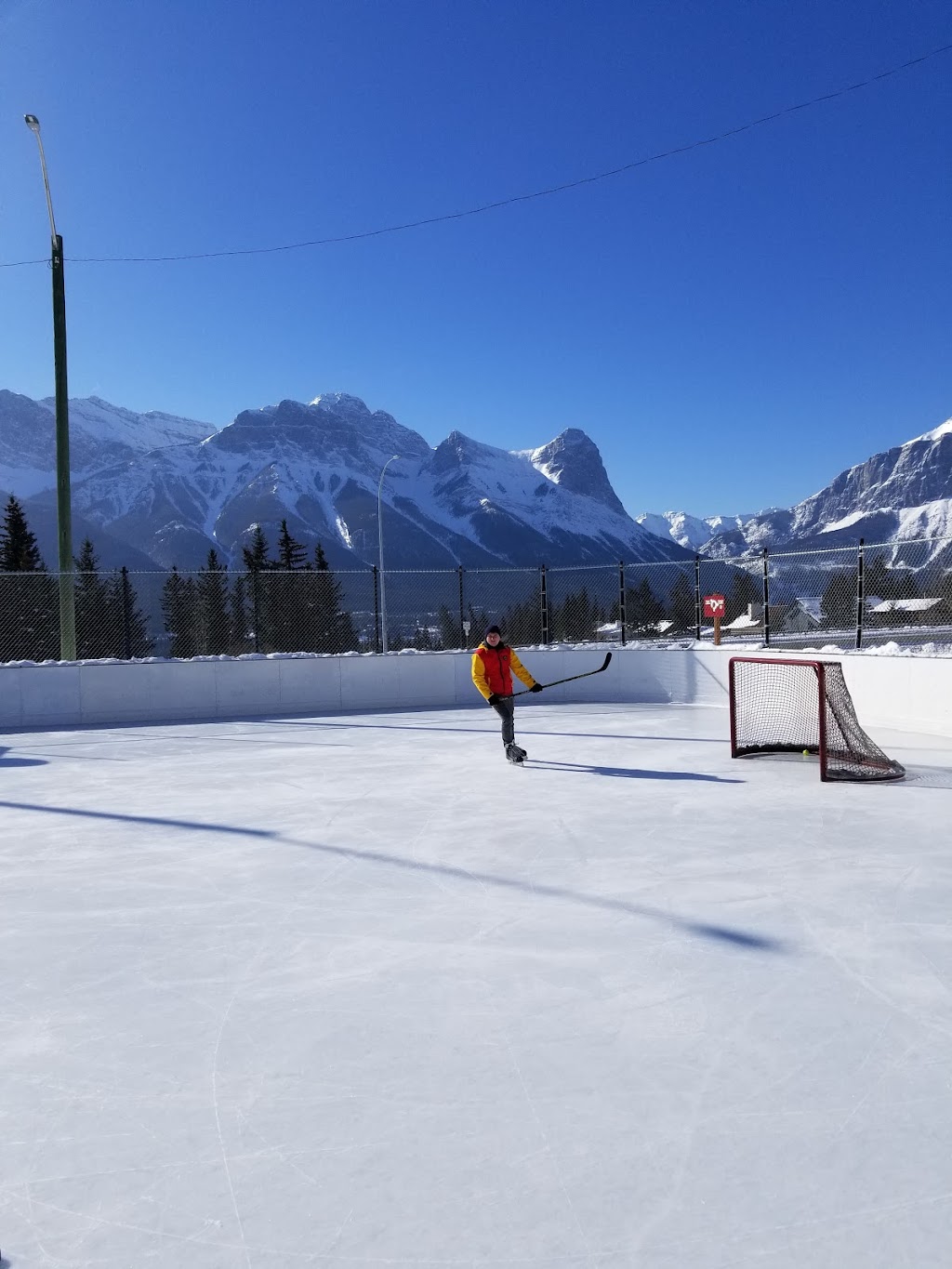 Cougar Creek Skating Rink | Elk Run Blvd, Canmore, AB T1W 1G3, Canada | Phone: (403) 678-1580