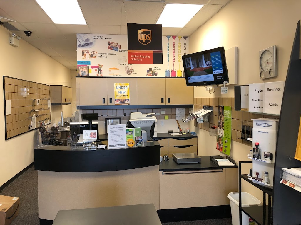 The UPS Store | 450 Holland St W #5, Bradford, ON L3Z 0J4, Canada | Phone: (905) 778-0111