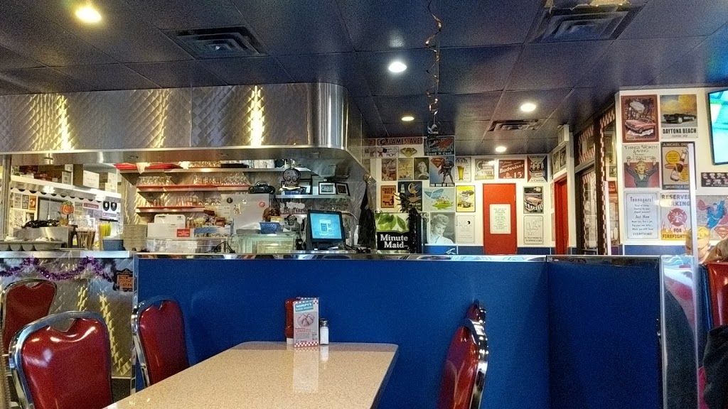 Wimpys Diner | 3 Dunsdon St, Brantford, ON N3R 3J2, Canada | Phone: (519) 304-6200