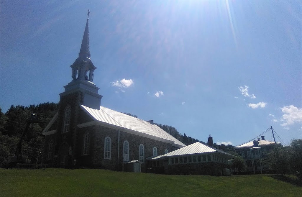 St. Jean Baptiste Church and Presbytery | 263 Rue Saint-Jean-Baptiste, LAnse-Saint-Jean, QC G0V 1J0, Canada | Phone: (418) 272-2101