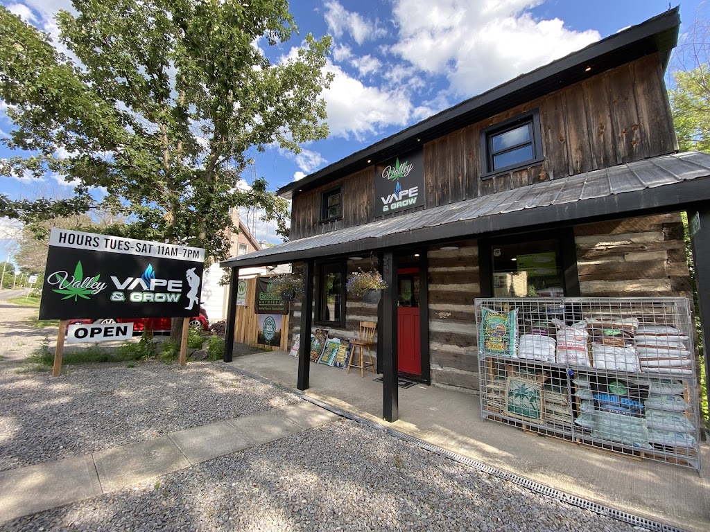 Valley Grow Emporium | 3295 Lake Dore Rd, Golden Lake, ON K0J 1X0, Canada | Phone: (343) 361-3133