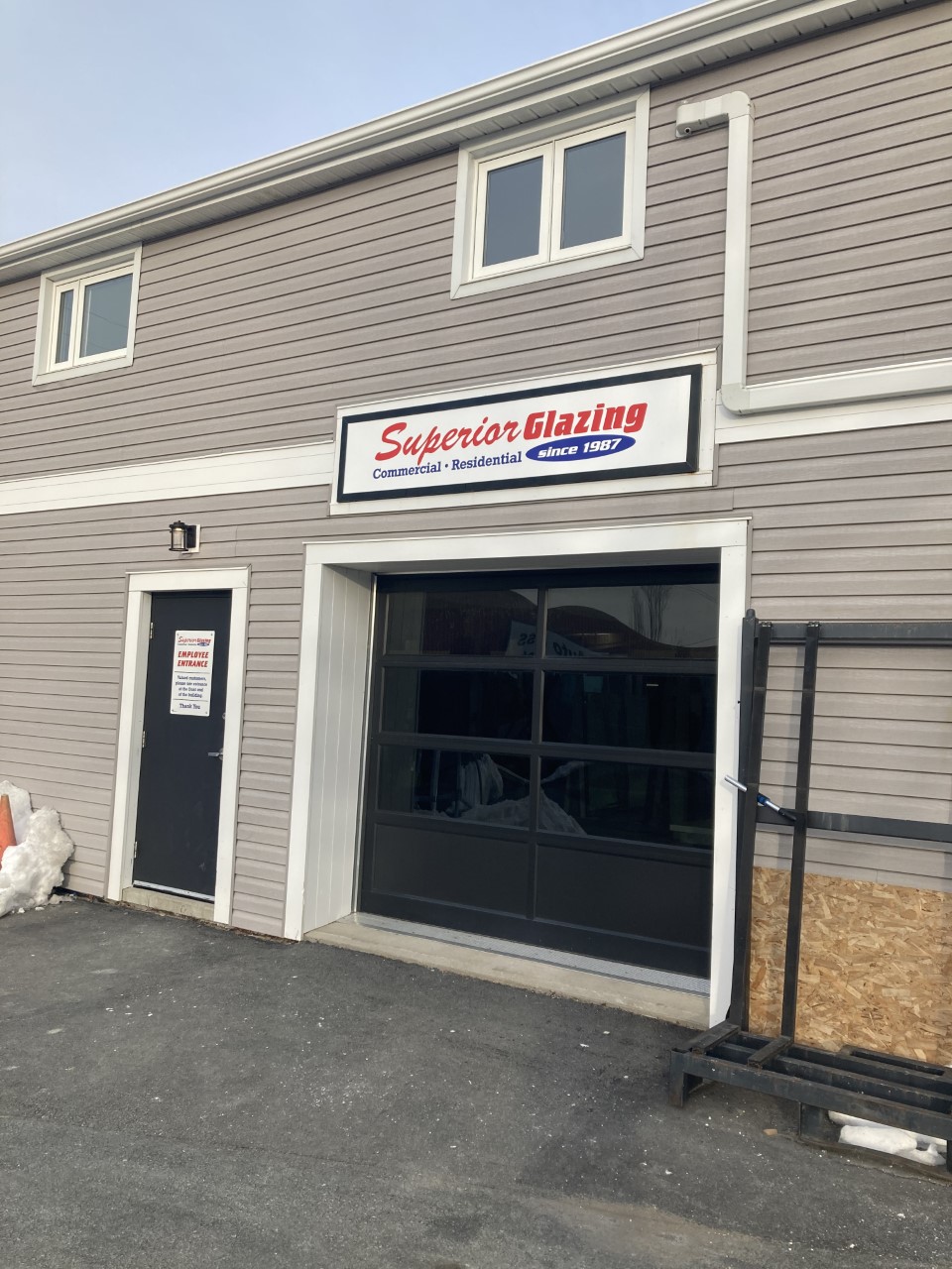 Superior Glazing | 309 Windmill Rd, Dartmouth, NS B3A 1H3, Canada | Phone: (902) 477-1072