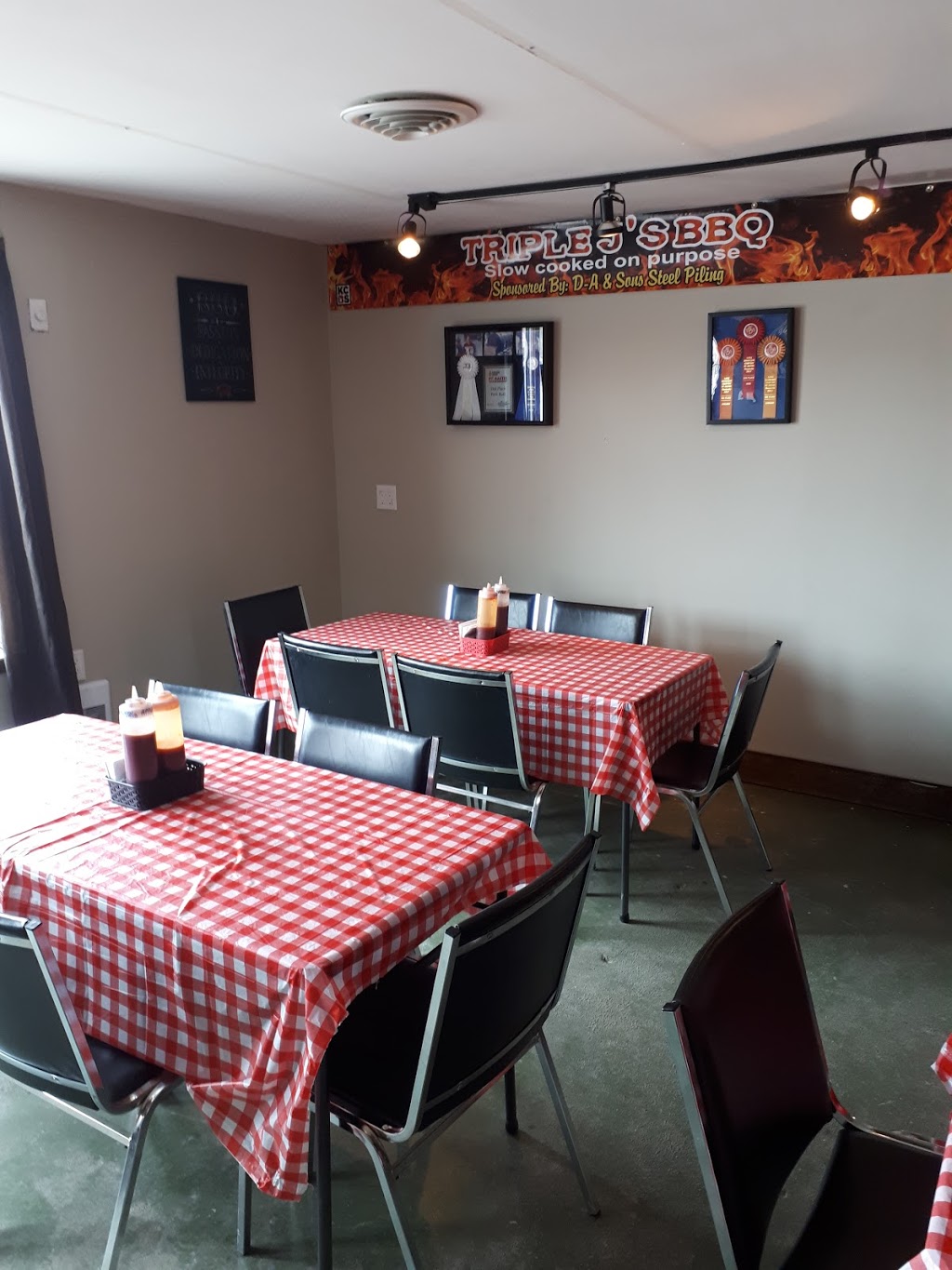 Triple js bbq | 6715 Homestead Rd, Houston, TX 77028, United States | Phone: (713) 635-6384