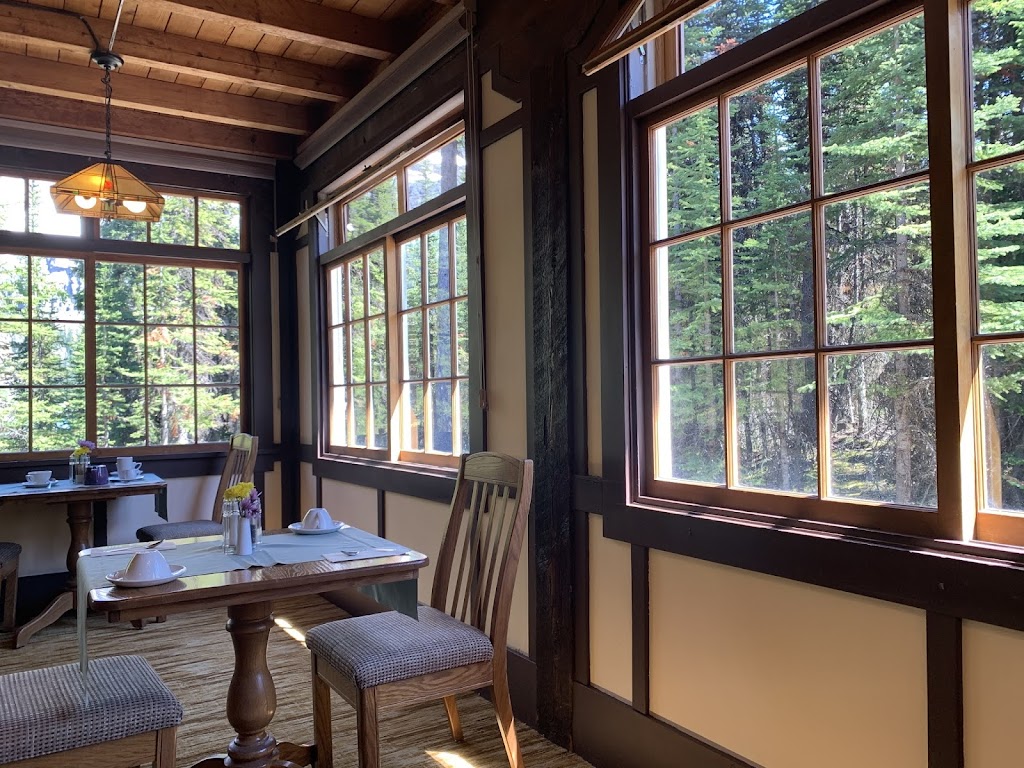 Lake OHara Lodge | near Field, BC, Columbia-Shuswap, BC V0A 1L0, Canada | Phone: (250) 343-6418