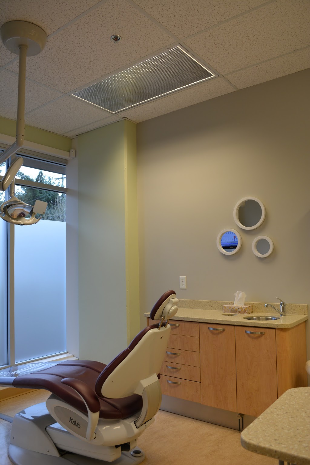 Langford dental | 866 Goldstream Ave #111, Victoria, BC V9B 0J3, Canada | Phone: (250) 590-1059