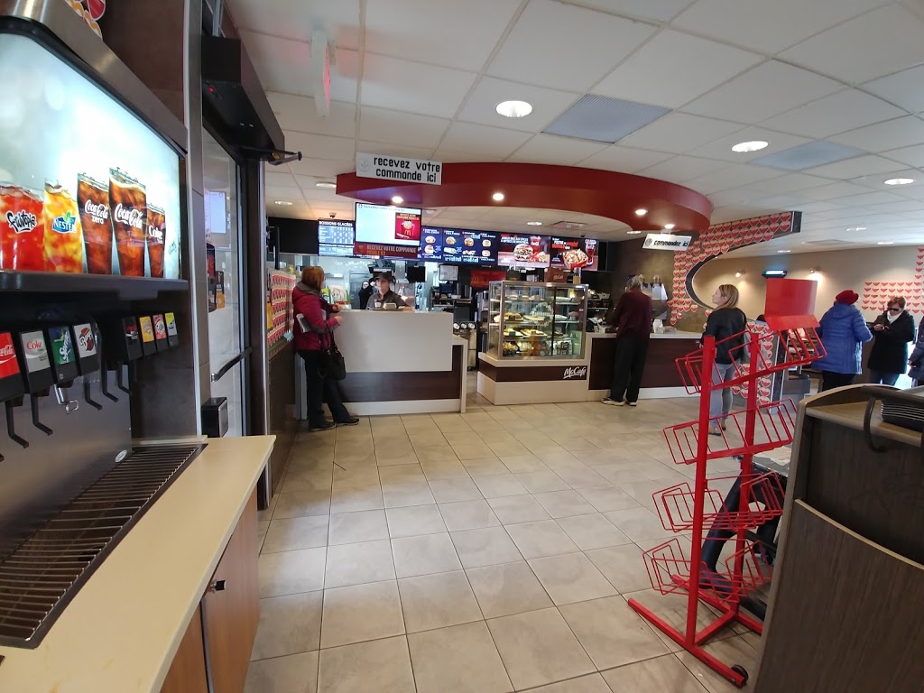 McDonalds | 900 Boulevard Vachon N, Sainte-Marie, QC G6E 1M2, Canada | Phone: (418) 387-2877