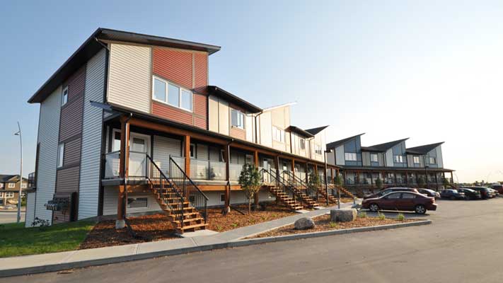 Grandeur Housing Ltd. | 401 Pembina Ave E, Winkler, MB R6W 4B9, Canada | Phone: (204) 325-9558