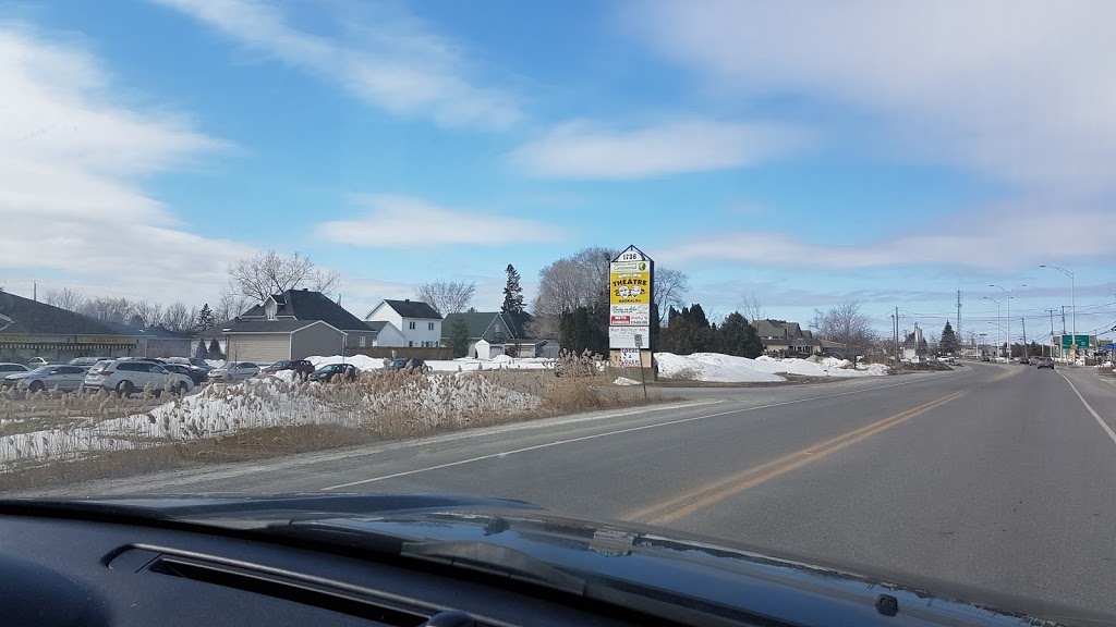 Théâtre Markalou Café | 1736 Boulevard Maloney E, Gatineau, QC J8R 1B4, Canada