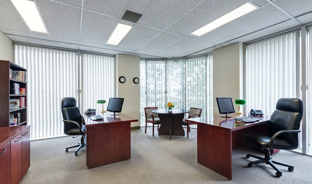 Global Prime Office Toronto Airport | 5925 Airport Rd, Mississauga, ON L4V 1W1, Canada | Phone: (905) 672-1200