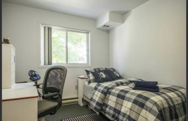 Georgian Green Student Residence | 140 Bell Farm Rd, Barrie, ON L4M 5K5, Canada | Phone: (705) 739-0388