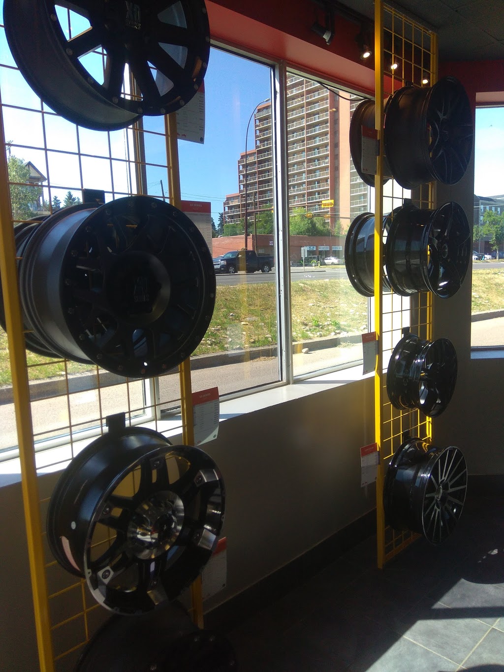 Kal Tire | 4704 Macleod Trail SW, Calgary, AB T2G 0A8, Canada | Phone: (403) 243-3692