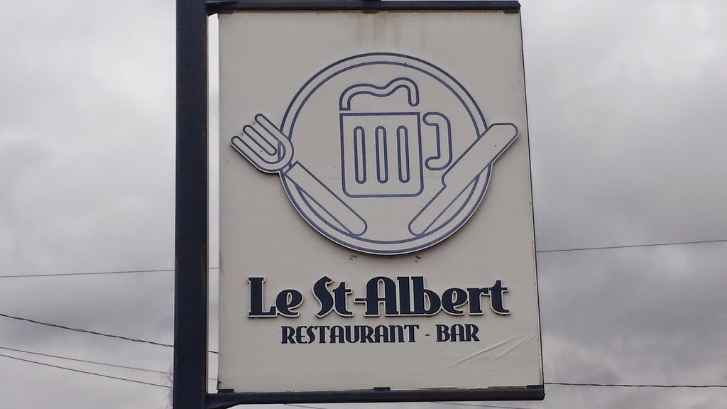 Restaurant le St-Albert et Bar | 1210 Principale, Saint-Albert, QC J0A 1E0, Canada | Phone: (819) 353-1322