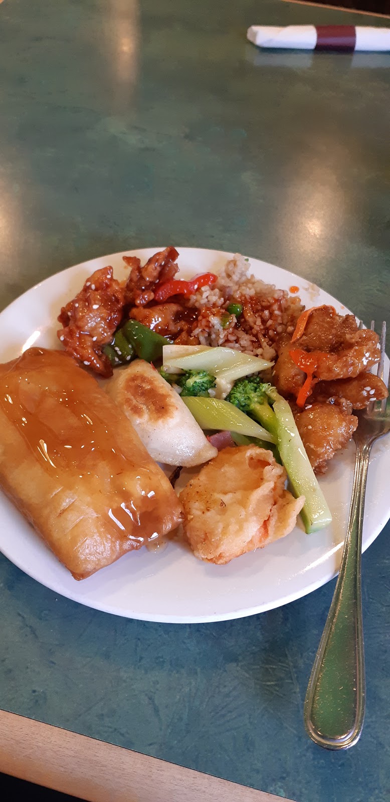 Hong Kong Restaurant | 5414 46 Ave, Taber, AB T1G 2A9, Canada | Phone: (403) 223-1328