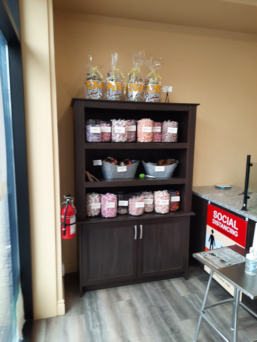 Chocolate Sensations | 240 Wilson St E, Ancaster, ON L9G 2B8, Canada | Phone: (905) 648-7255