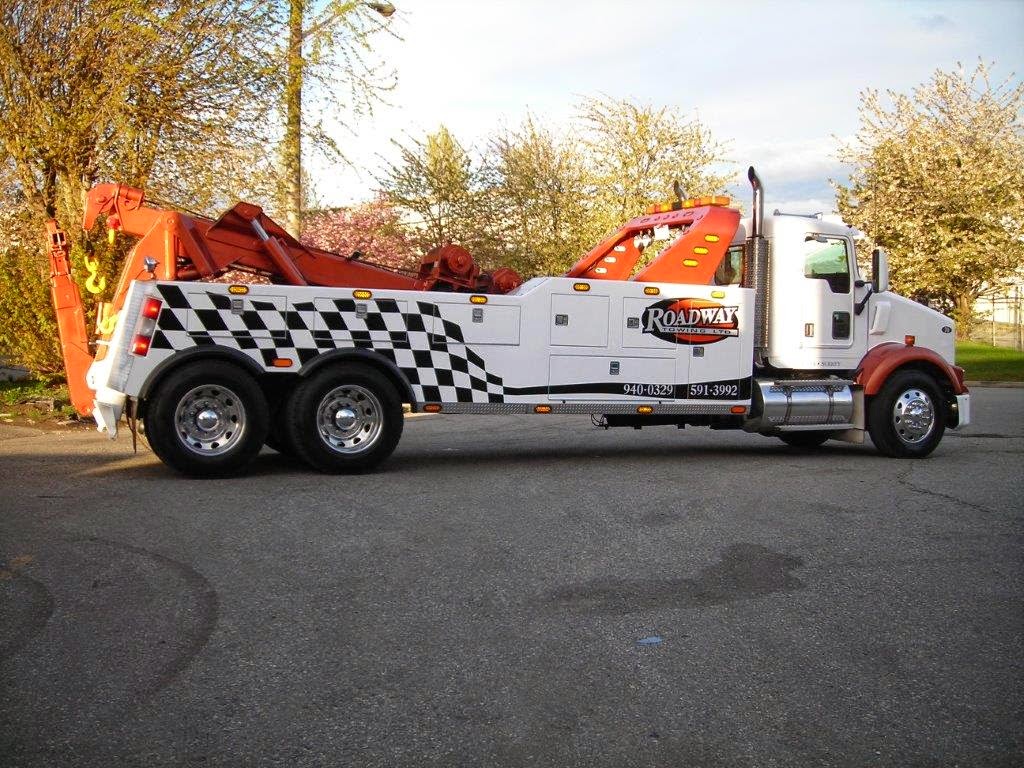 Roadway Towing & Recovery | 7391 Progress Pl, Delta, BC V4G 1A1, Canada | Phone: (604) 940-0329