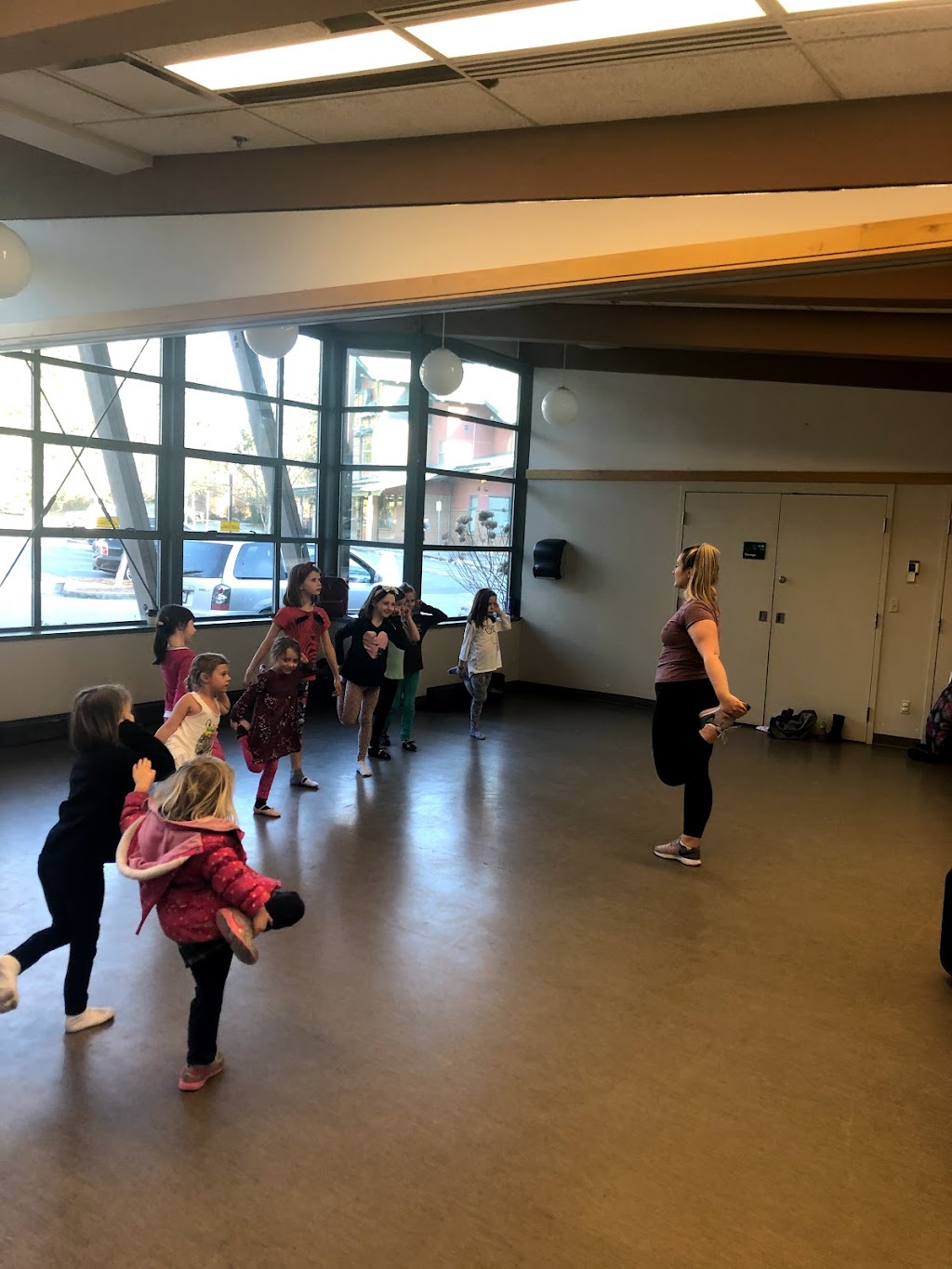 OConnor Irish Dancers Lessons & Classes North Vancouver | 3380 Lonsdale Ave, North Vancouver, BC V7N 3K2, Canada | Phone: (604) 506-2589