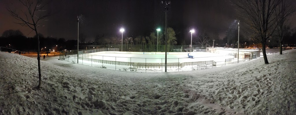 Humber Valley Rink | 50 Anglesey Blvd, Etobicoke, ON M9A 3B5, Canada | Phone: (416) 338-7465