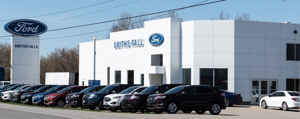 Smiths Falls Ford | 230 Lombard St, Smiths Falls, ON ON K7A5B8, Canada | Phone: (613) 283-8200