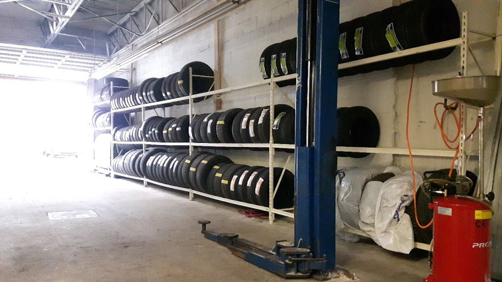 SORENCA Auto Services and Tire Shop | 4250 Chesswood Dr, Unit3, North York, ON M3J 2B9, Canada | Phone: (647) 997-9633