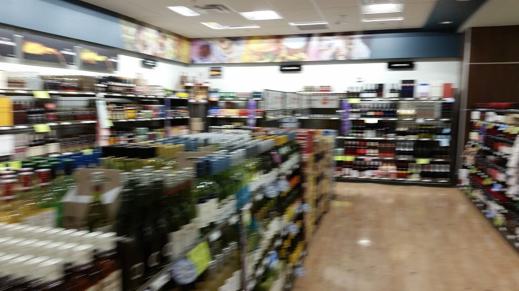 Southglen Liquor Mart | 730 St Annes Rd a1, Winnipeg, MB R2N 0A2, Canada | Phone: (204) 987-4041