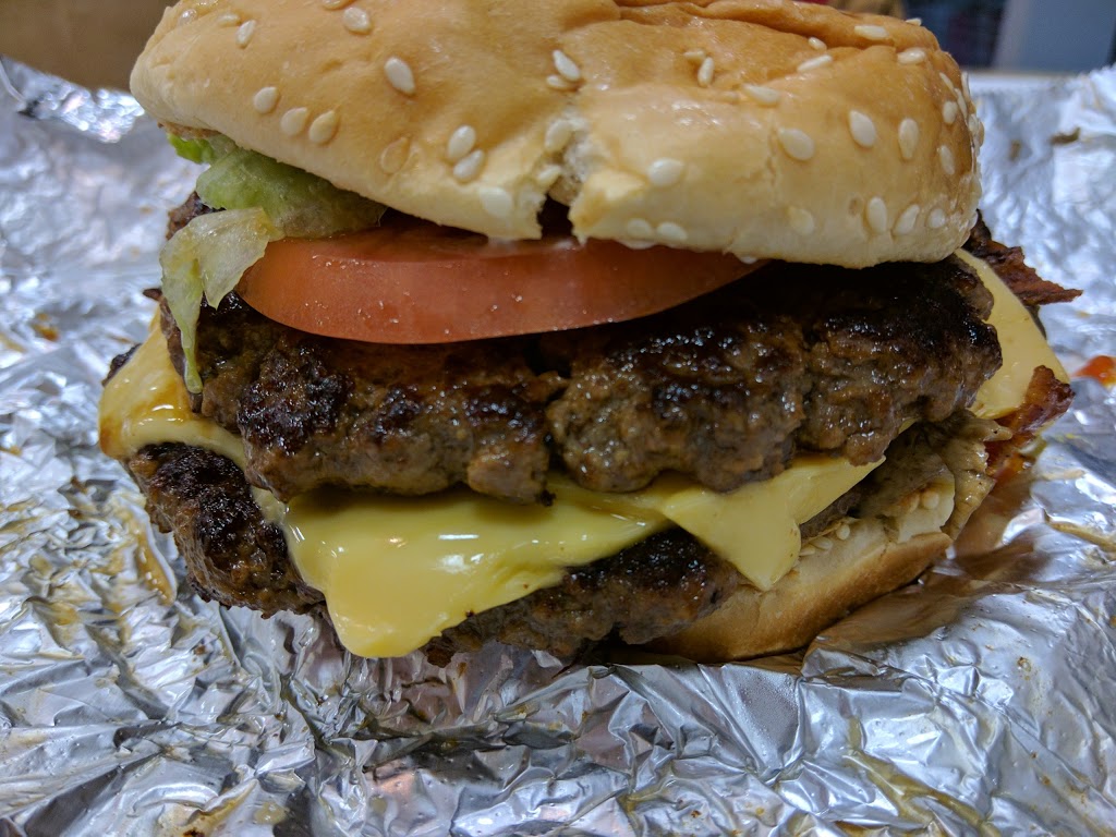 Five Guys | 3732 Innes Rd, Orléans, ON K1W 0C8, Canada | Phone: (613) 824-6270