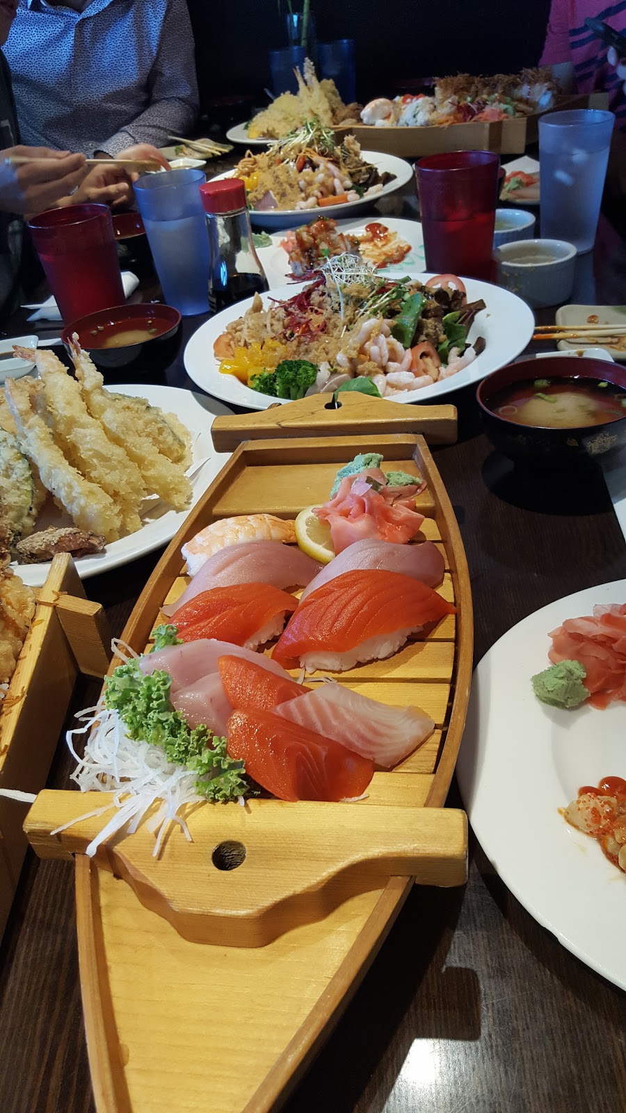 Hirame Sushi | 4139 200 St, Langley City, BC V3A 1K8, Canada | Phone: (604) 533-8775