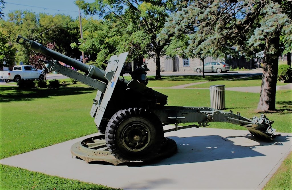 Merrickville Cenotaph | 400 St Lawrence St, Merrickville, ON K0G 1N0, Canada