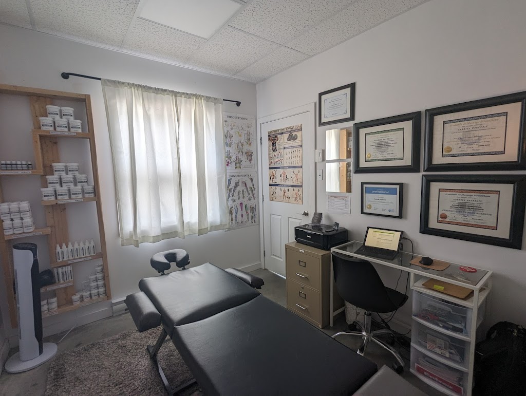 CliniquOr | 2355 Av. du Pont S, Alma, QC G8B 5V2, Canada | Phone: (514) 945-4533