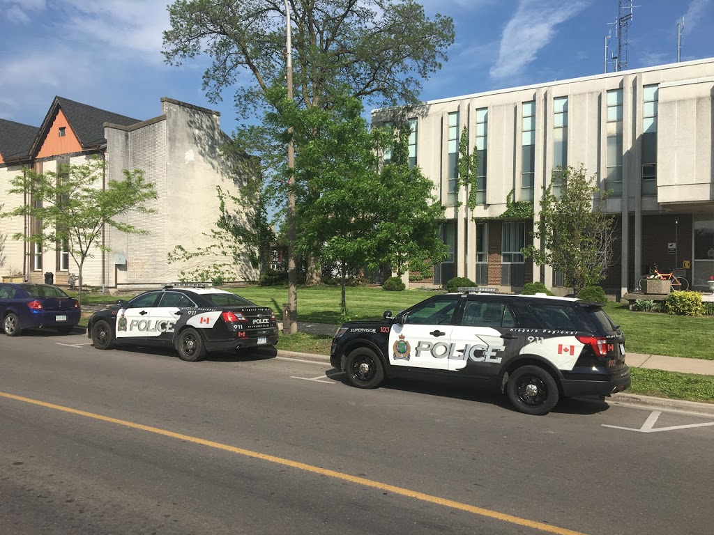 Niagara Regional Police 1 District | 68 Church St, St. Catharines, ON L2R 3C6, Canada | Phone: (905) 688-4111
