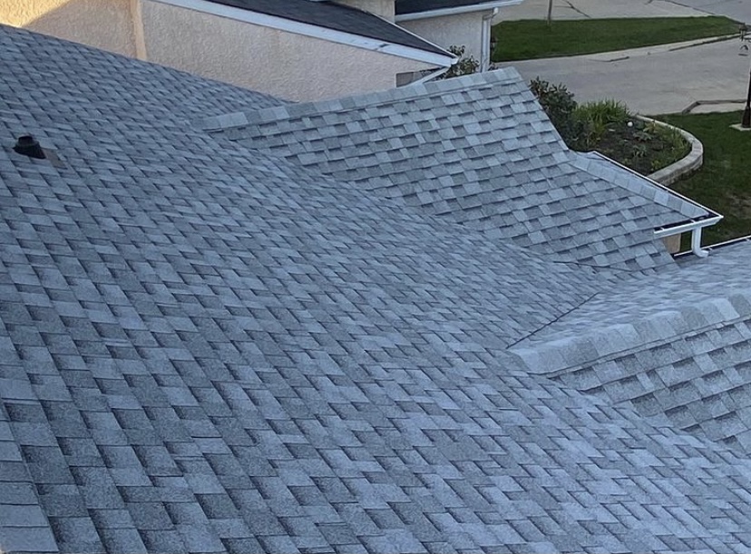 Winnipeg Roofers Inc | 2 Pepin Pl, Winnipeg, MB R3X 0J3, Canada | Phone: (204) 930-3852