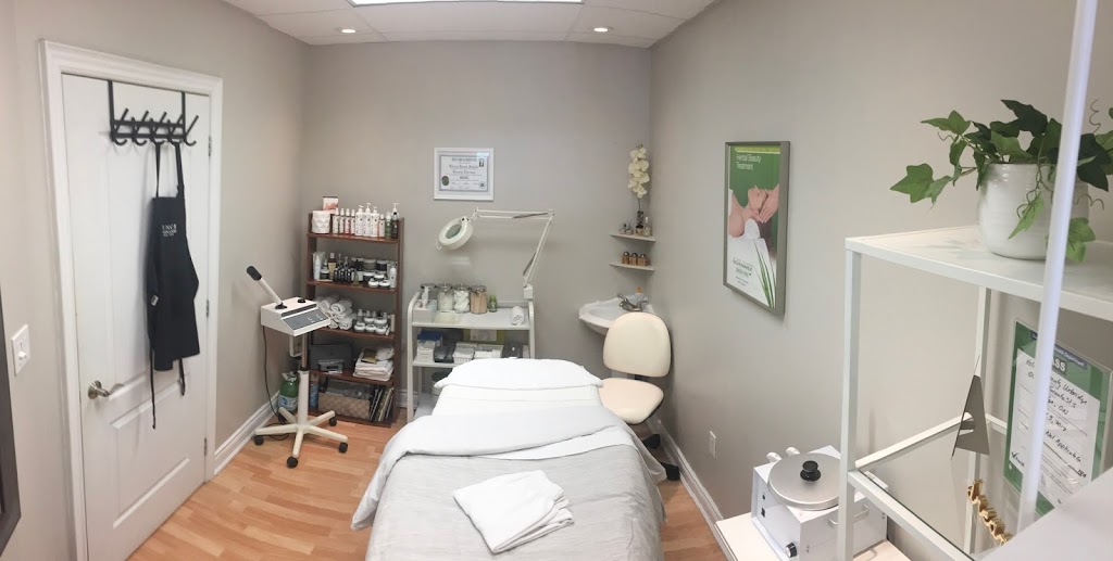 Holistic Beauty Uxbridge | 304 Toronto St S, Uxbridge, ON L9P 1Y2, Canada | Phone: (416) 712-5289