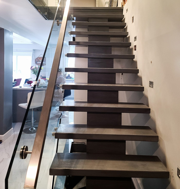 Pico Stairs & Railing Ltd | 1820 Shawson Dr, Mississauga, ON L4W 4X8, Canada | Phone: (647) 544-0105