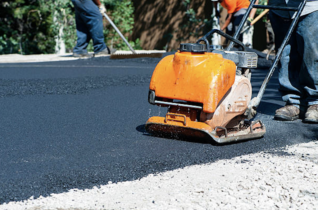 Asphalt Semi-Pros | 23302 River Rd Unit 1, Maple Ridge, BC V2W 1B6, Canada | Phone: (778) 714-8117