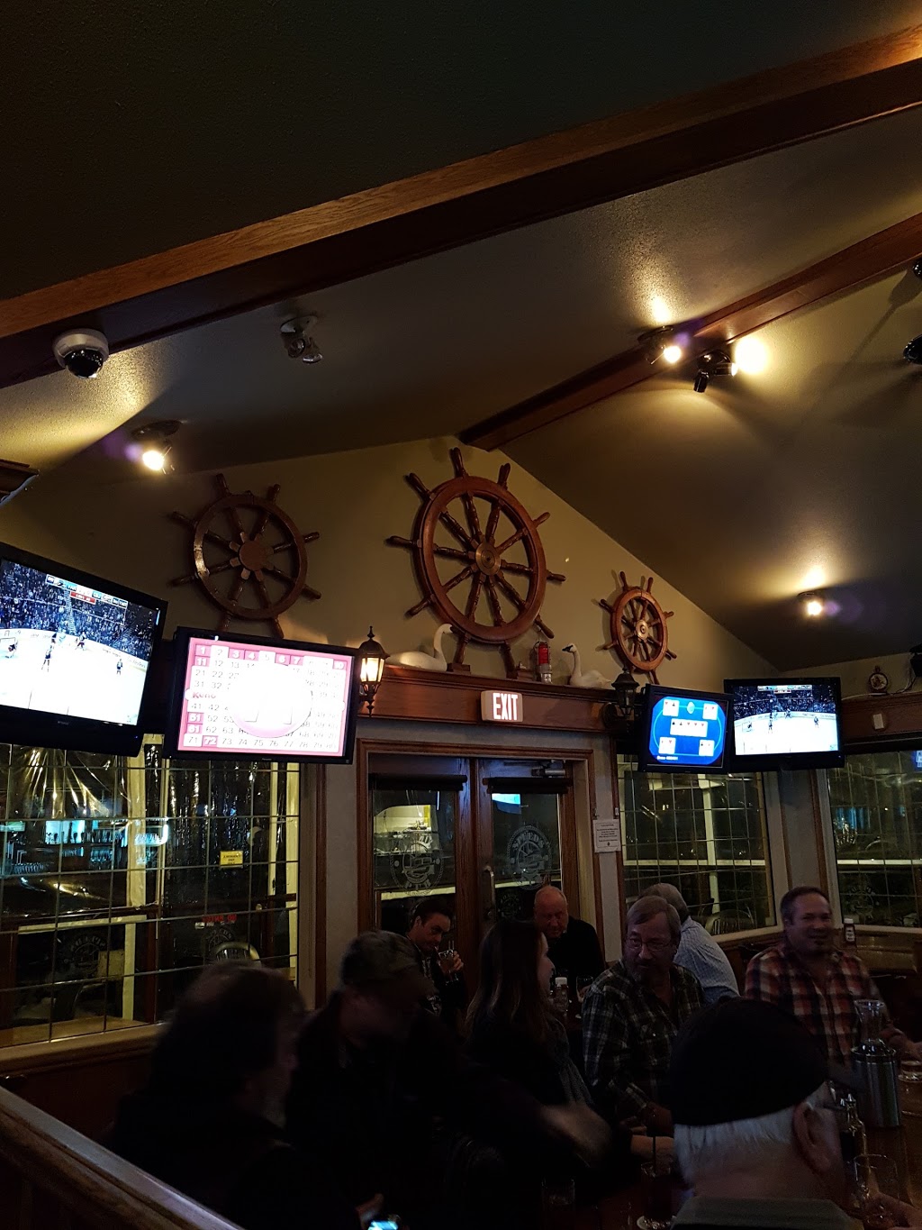 Speeds Neighborhood Pub | 4943 Chisholm St, Delta, BC V4K 2K6, Canada | Phone: (604) 940-2245