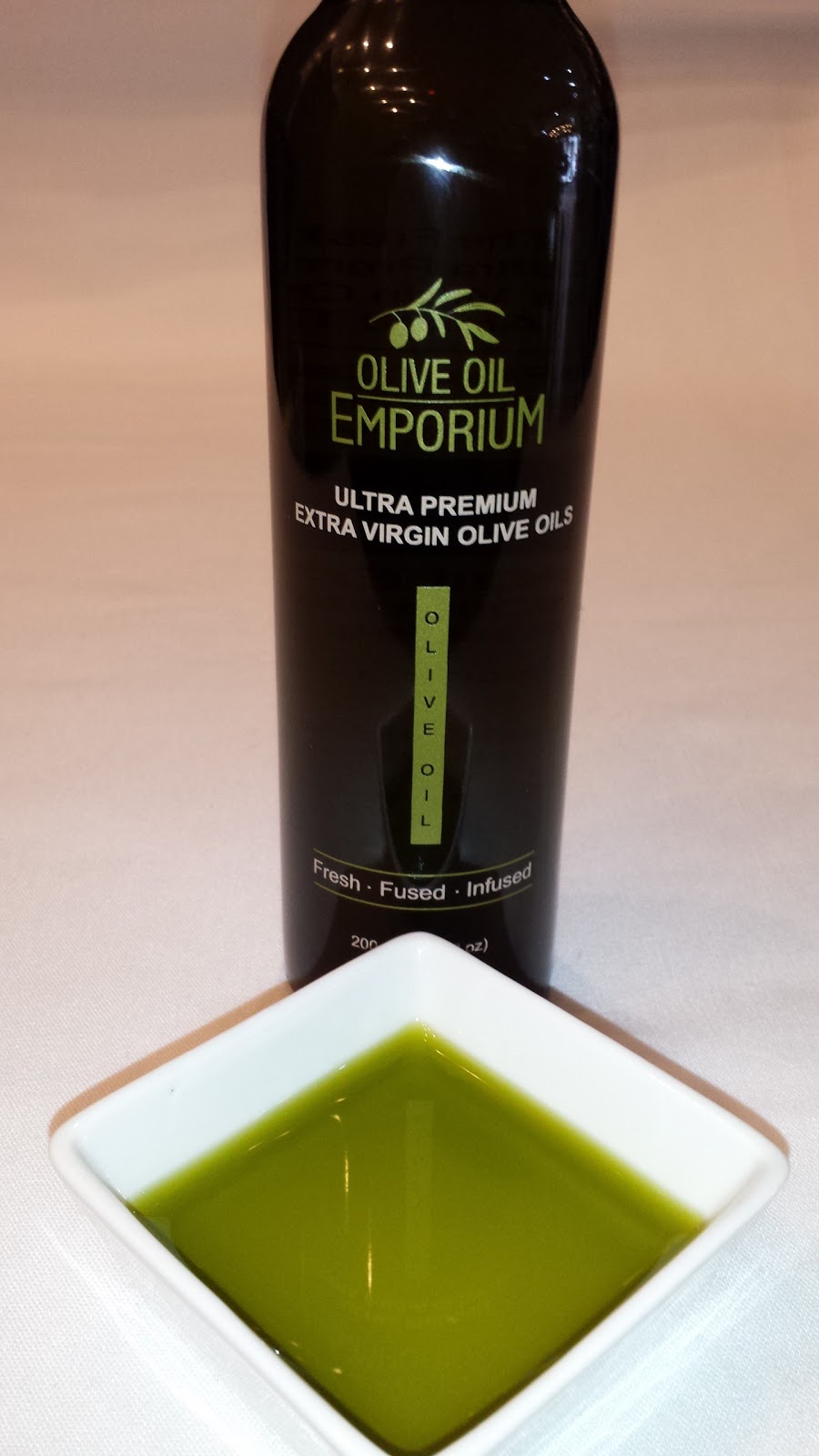 Olive Oil Emporium | 659 St Clair Ave W, Toronto, ON M6C 1A7, Canada | Phone: (416) 902-9060