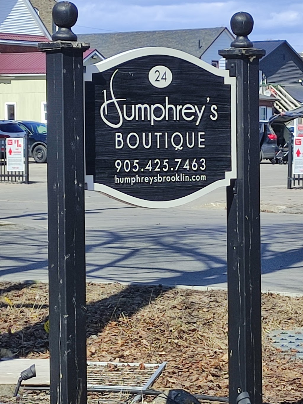 Humphreys Boutique Brooklin | 24 Princess St, Whitby, ON L1M 1B5, Canada | Phone: (905) 425-7463