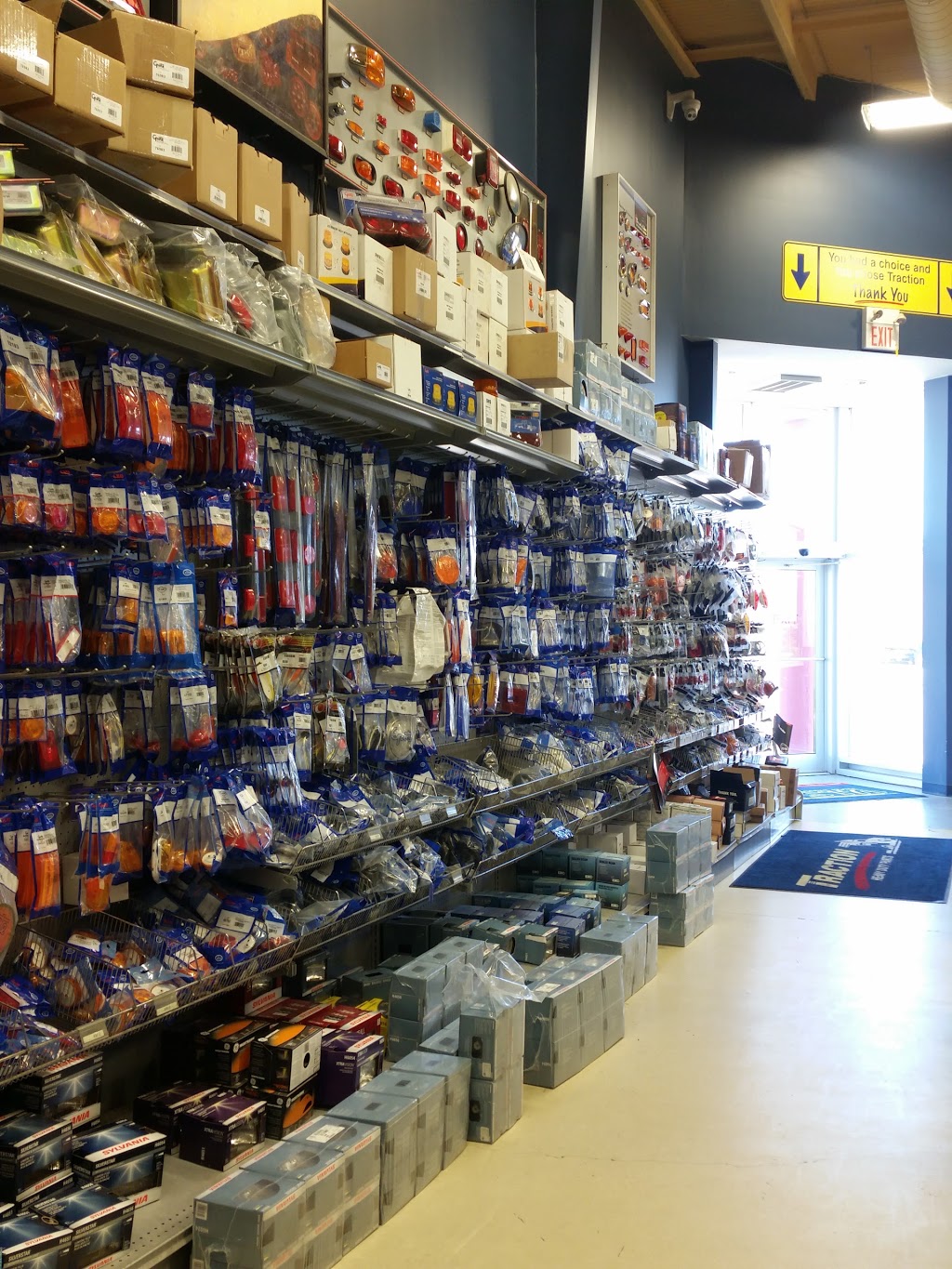 Traction Heavy Duty Parts | 255 Saunders Rd, Barrie, ON L4N 9A3, Canada | Phone: (705) 792-1371