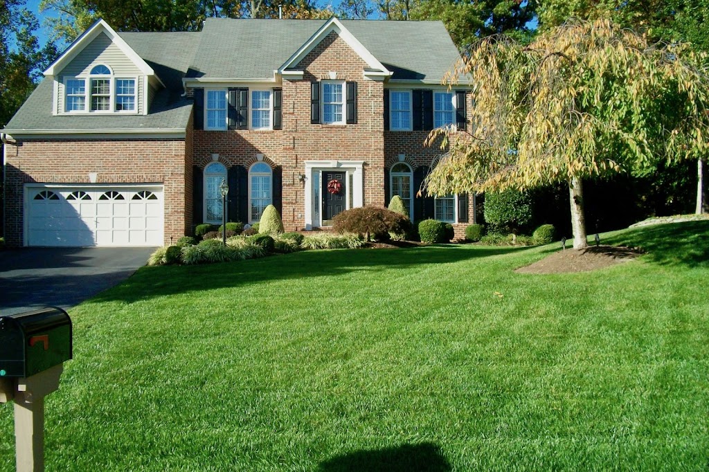 Turf Smart Lawn & Snow Care | 622 Chelton Rd, London, ON N6M 0A2, Canada | Phone: (647) 834-2448