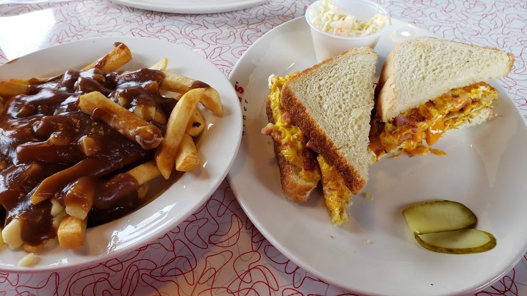 Wimpys Diner | 3 Dunsdon St, Brantford, ON N3R 3J2, Canada | Phone: (519) 304-6200