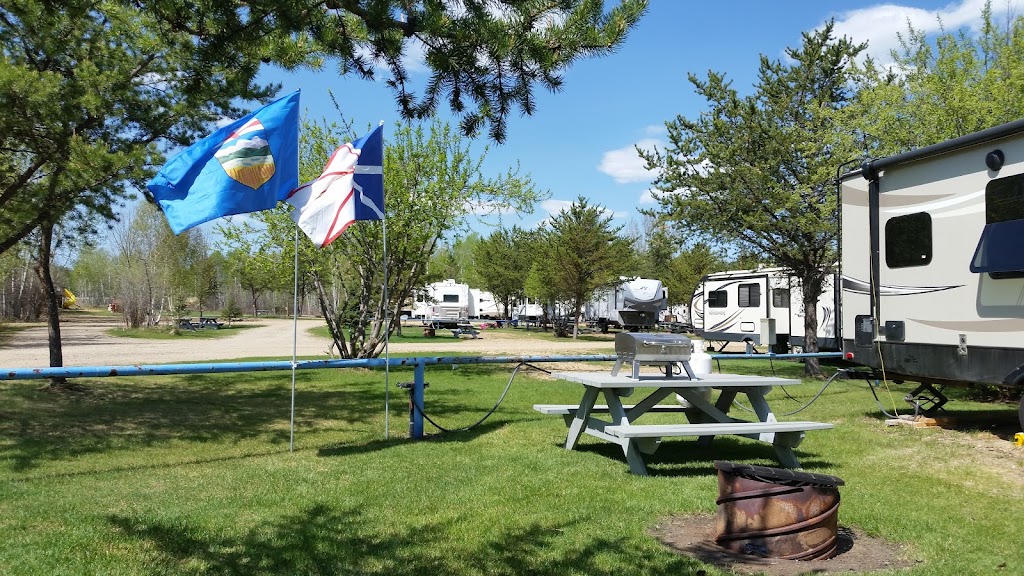 Blueberry Hill RV Park and Storage | Highway 813, Athabasca, AB T0G 0R0, Canada | Phone: (780) 675-3733