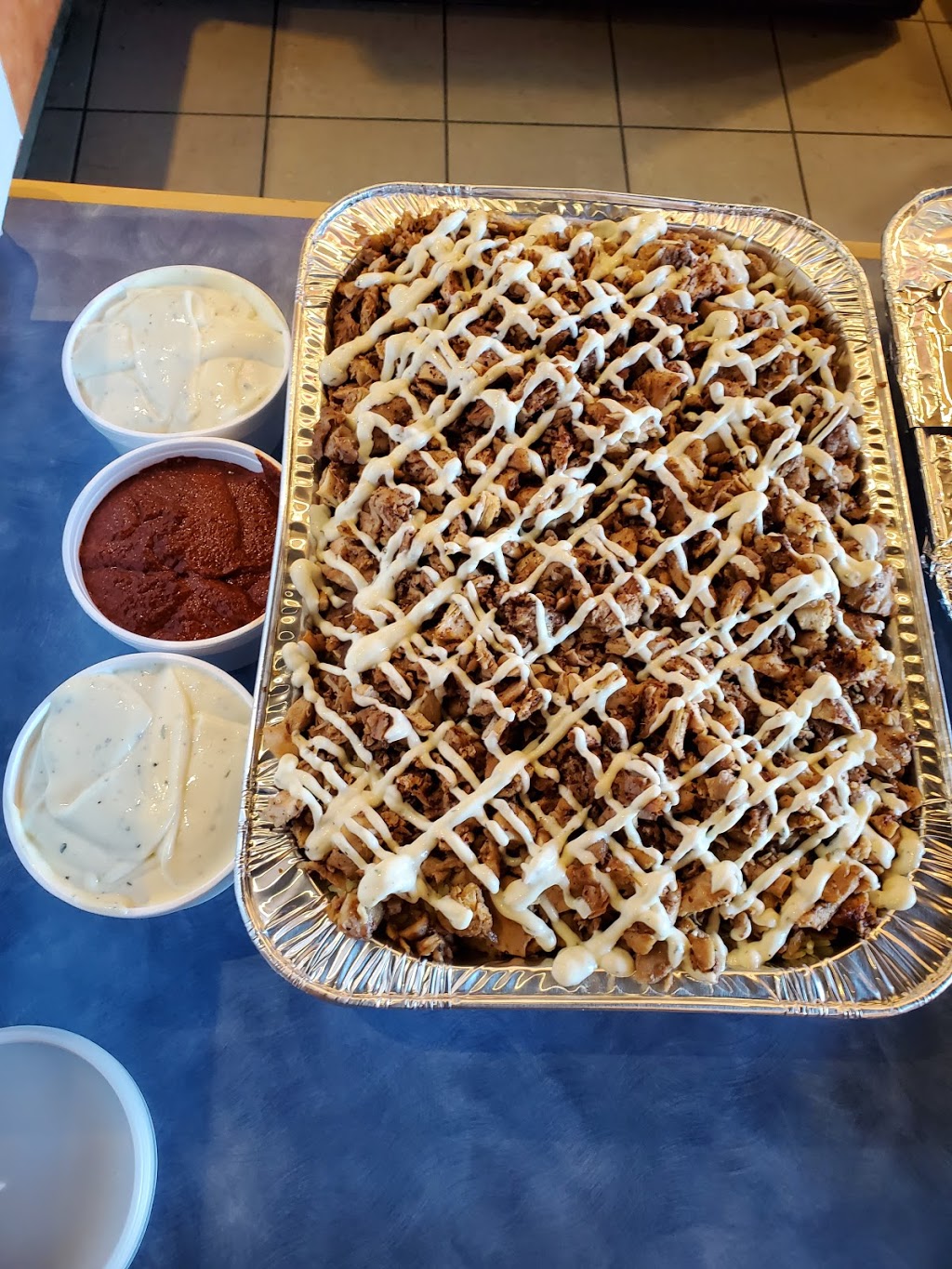 Osmows Shawarma | 2435 Appleby Line, Burlington, ON L7R 3X4, Canada | Phone: (905) 332-4901