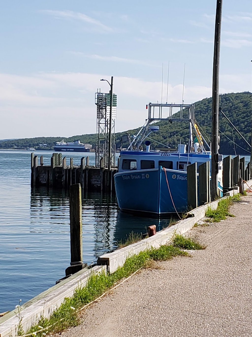 Victoria Beach Lighthouse | 16 Victoria Beach Rd, Granville Ferry, NS B0S 1K0, Canada | Phone: (418) 288-5698