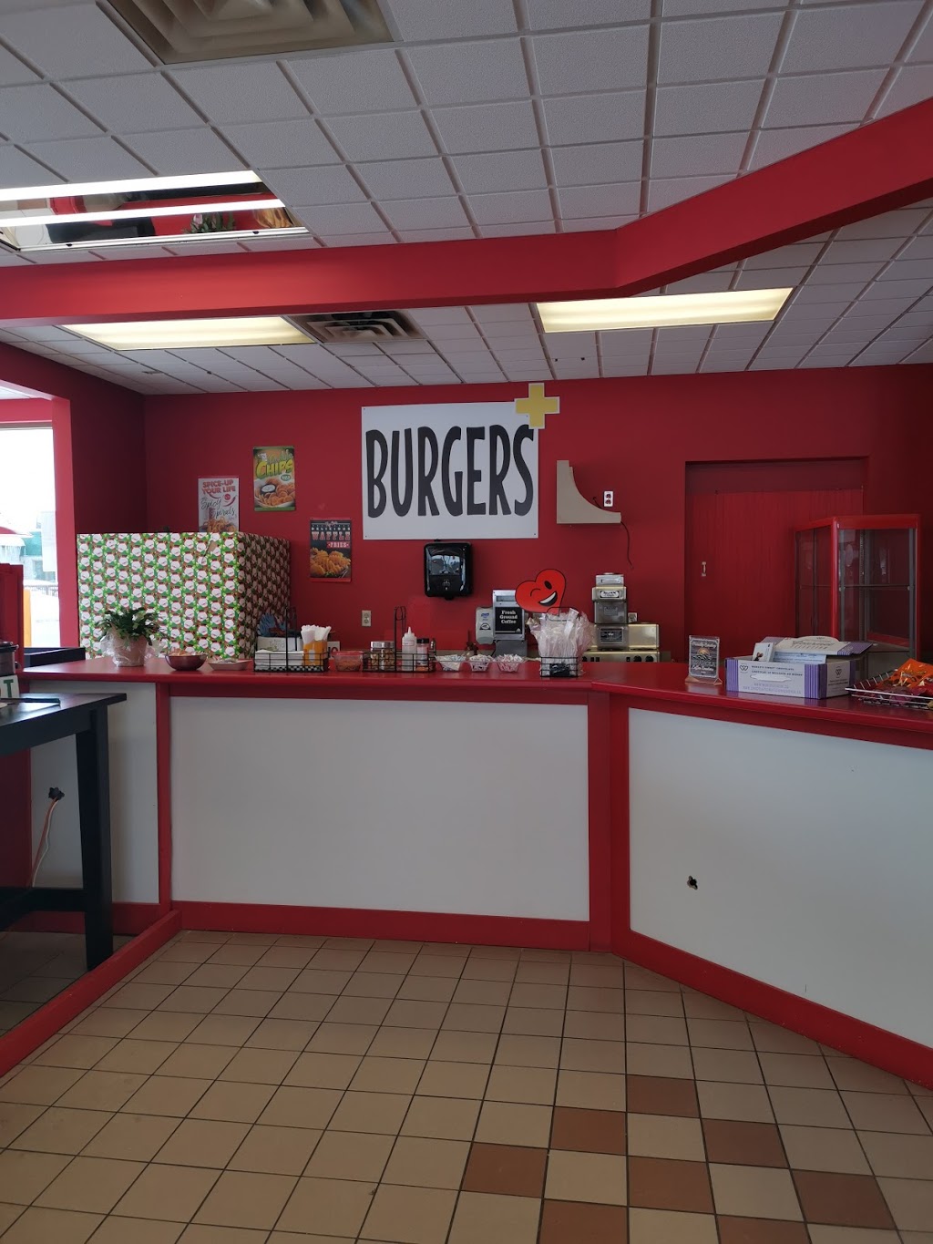 Burgers Plus | 115 Centre St, Espanola, ON P5E 1S4, Canada | Phone: (705) 583-2225