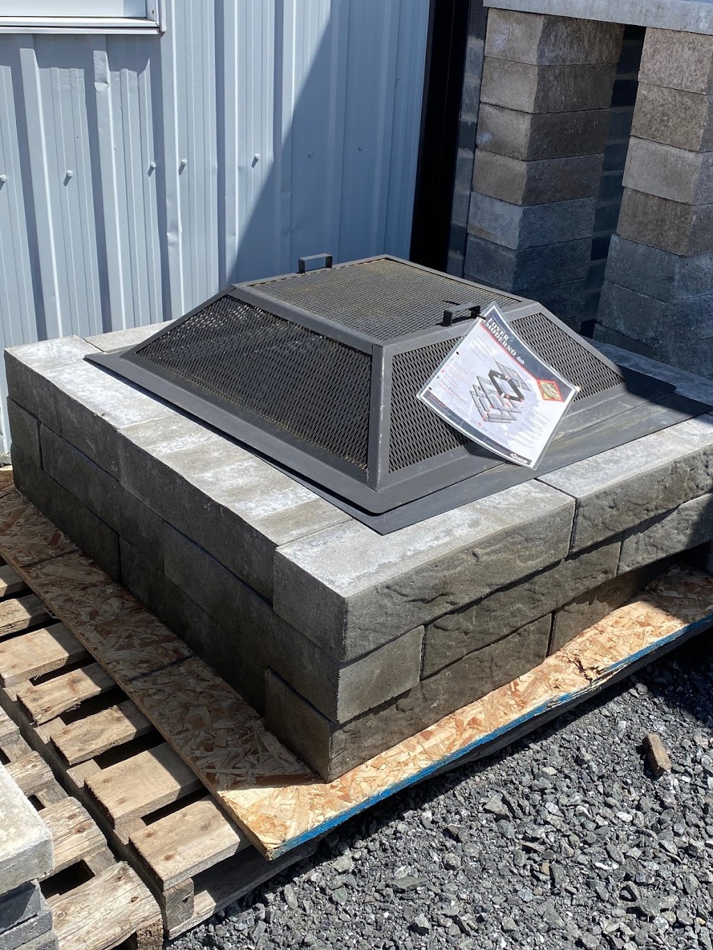 Liquidation Béton | 880 Rang 4 de Simpson, Saint-Cyrille-de-Wendover, QC J1Z 1T7, Canada | Phone: (819) 781-0444